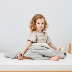 The Little Green Sheep Organic Knitted Fleece Baby Blanket - Dove 10 The Little Green Sheep Organic Knitted Fleece Baby Blanket - Dove -Beautiful Bambino 02 fleece dove