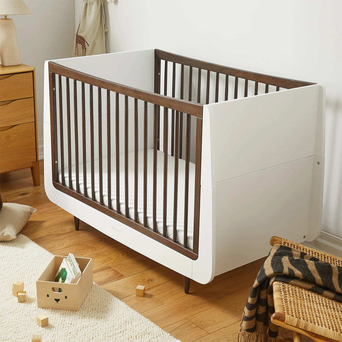 SnuzKot Skandi Cot Bed - The Natural Edit Ebony 7 SnuzKot Skandi Cot Bed - The Natural Edit Ebony - Image 5