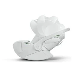 CYBEX Cloud T I-Size Baby Car Seat – Urban Mobility Collection | White 17 CYBEX Cloud T I-Size Baby Car Seat – Urban Mobility Collection | White -Beautiful Bambino 5 28a58c17 8207 47e8 b0fa d6958f0e1f0f 1