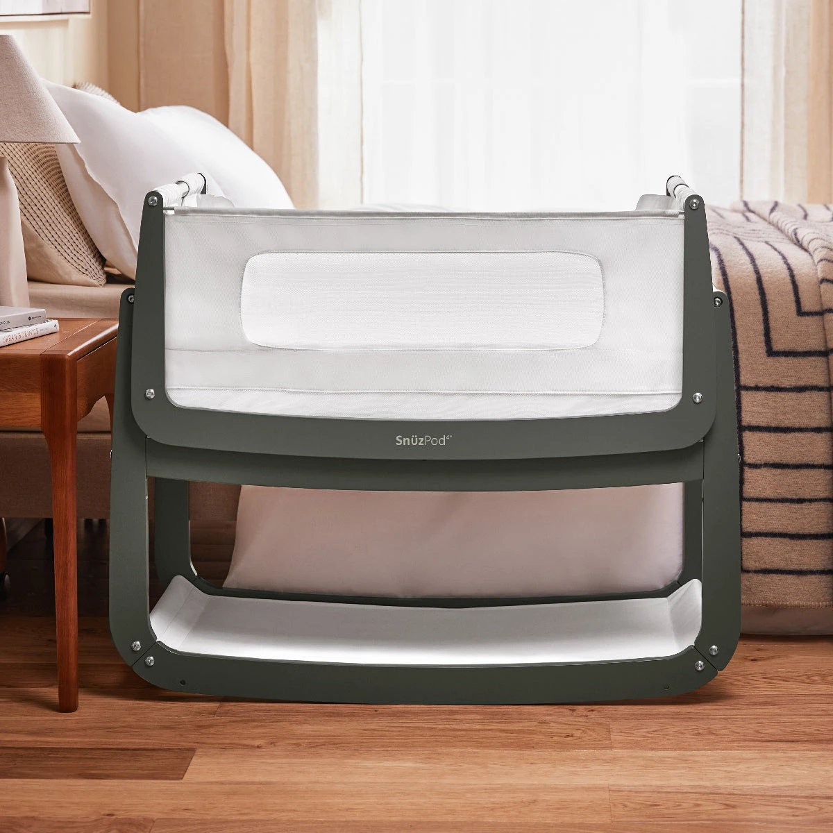 SnuzPod4 Bedside Crib - Sage 9 SnuzPod4 Bedside Crib - Sage - Image 7