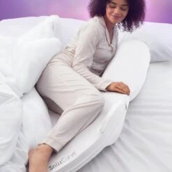 SnuzCurve Pregnancy Pillow - White 14 SnuzCurve Pregnancy Pillow - White -Beautiful Bambino 8 SnuzCurve White