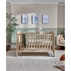 Mamas & Papas 3 Piece Atlas Furniture Set | Light Oak 20 Mamas & Papas 3 Piece Atlas Furniture Set | Light Oak -Beautiful Bambino CBATR0500 SS24 Atlas Light Oak Cotbed Lifestyle Hero 1