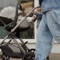 Silver Cross Glide Plus 360 Infant Car Seat And Base Plus 360 | Natural Taupe 23 Silver Cross Glide Plus 360 Infant Car Seat And Base Plus 360 | Natural Taupe -Beautiful Bambino GlidePlus360 Base NaturalTaupe Image11