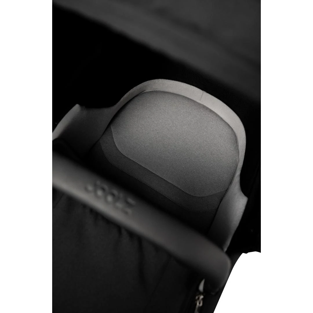 Joolz Hub2 Pushchair & Carrycot | Space Black 7 Joolz Hub2 Pushchair & Carrycot | Space Black - Image 5