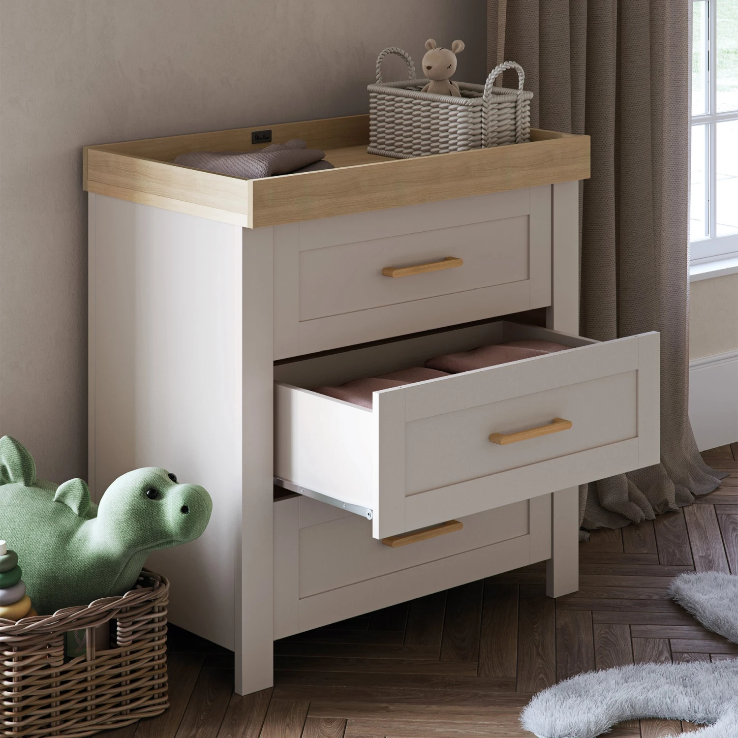 Silver Cross Seville 2 Piece Nursery Set | Cashmere Oak 7 Silver Cross Seville 2 Piece Nursery Set | Cashmere Oak - Image 5
