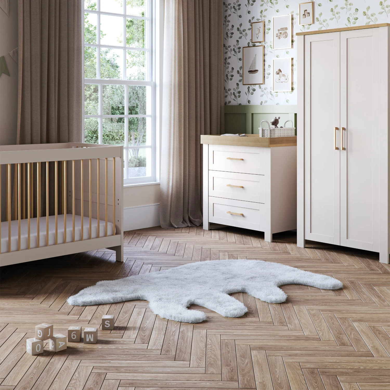 Silver Cross Seville 3 Piece Nursery Set | Cashmere Oak 3 Silver Cross Seville 3 Piece Nursery Set | Cashmere Oak