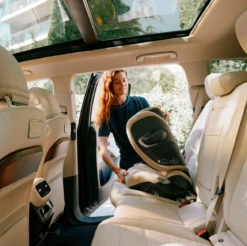 Cybex Solution G2 I-Fix Foldable Child Car Seat | Stone Grey -Beautiful Bambino Screenshot2024 11 05at22.50.59 1