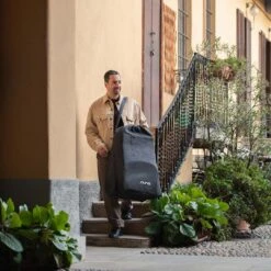 Nuna TRVL LX Stroller, Carrycot & Pipa Next Travel System - Caviar -Beautiful Bambino TRVLlx TravelBag Milan US GL 5039 1100x1100 web e088 1