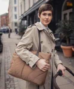 Venicci Claro 3-in-1 Travel System | Caramel -Beautiful Bambino Venicci Claro Caramel Carrycot Session 3 0912b0b9 bf42 4f50 adcb f652ceee50ff