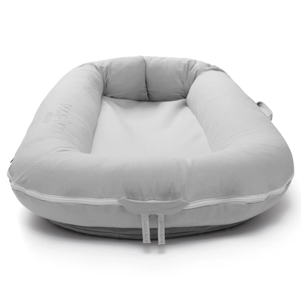 DockATot Deluxe+ Dock - Cloud Grey 5 DockATot Deluxe+ Dock - Cloud Grey - Image 3