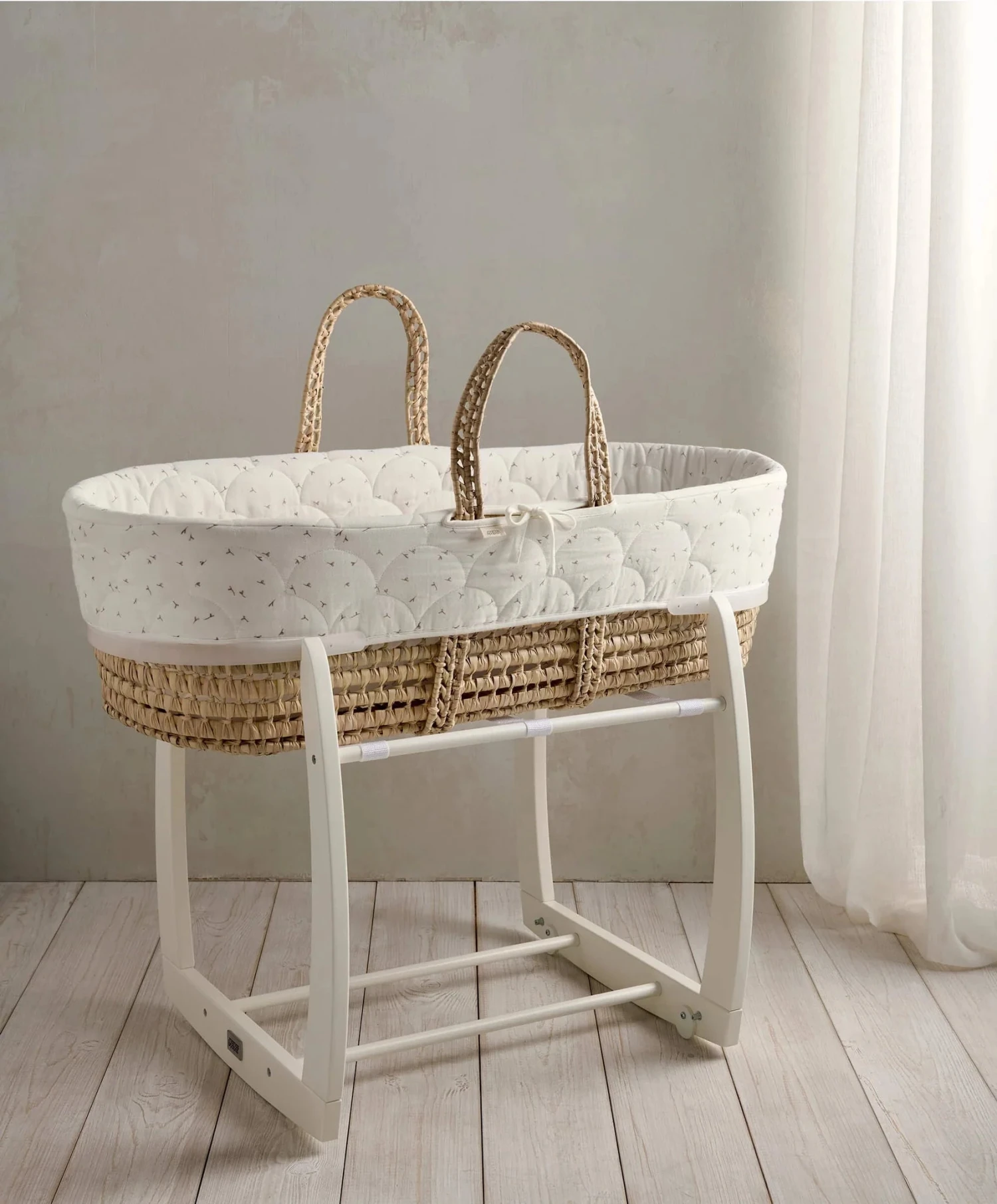 Mamas & Papas Born To Be Wild Moses Basket | Seedling 4 Mamas & Papas Born To Be Wild Moses Basket | Seedling - Image 2