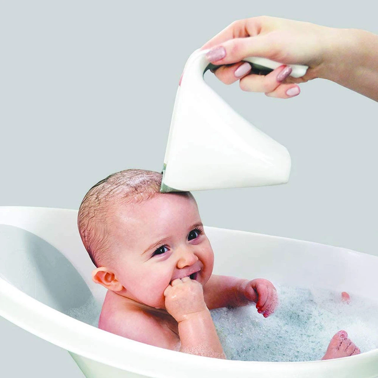 Shnuggle® Shnuggle Bath Bundle | Pebble Grey 6 Shnuggle® Shnuggle Bath Bundle | Pebble Grey - Image 4