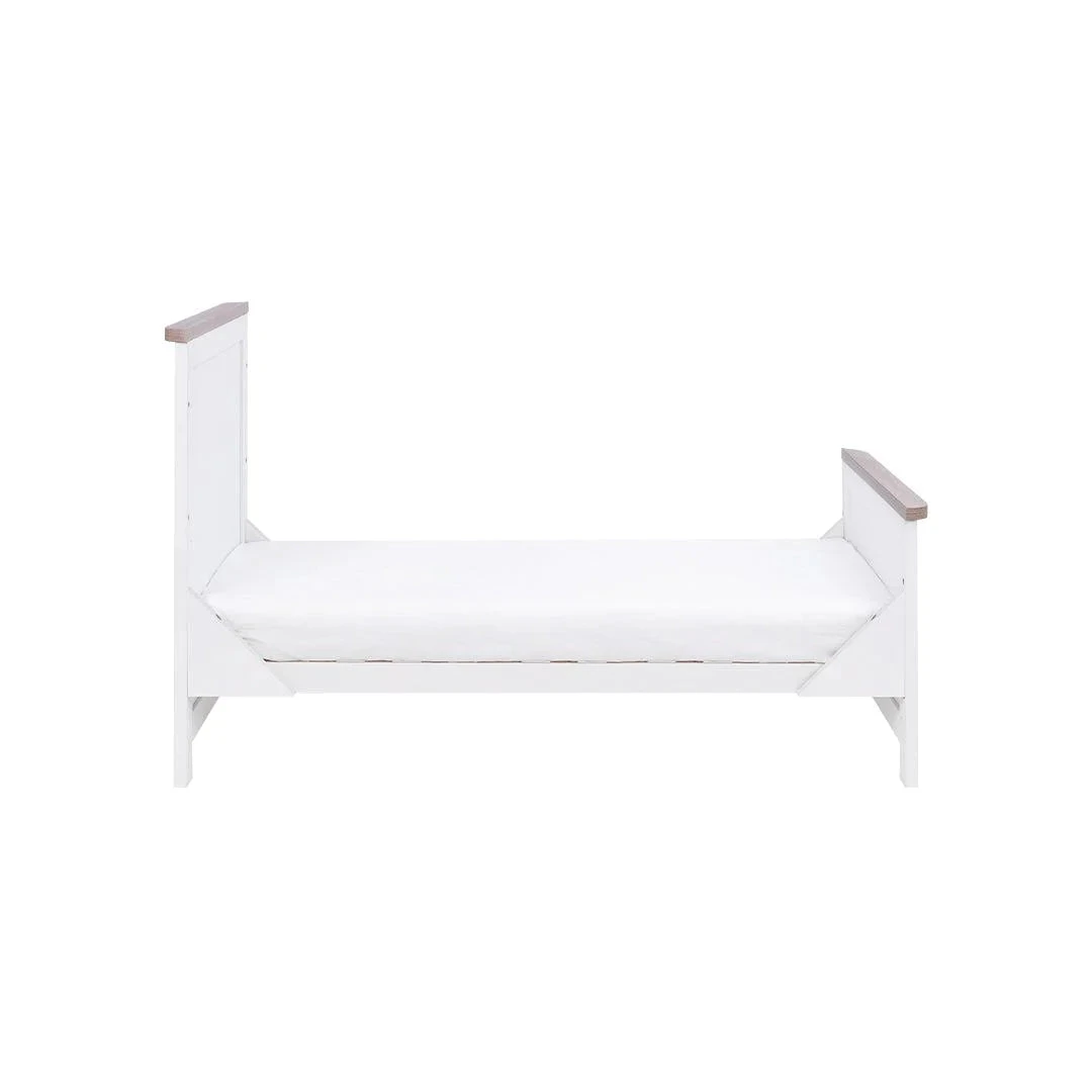 Tutti Bambini Verona 3 Piece Room Set - White/Oak 12 Tutti Bambini Verona 3 Piece Room Set - White/Oak - Image 10